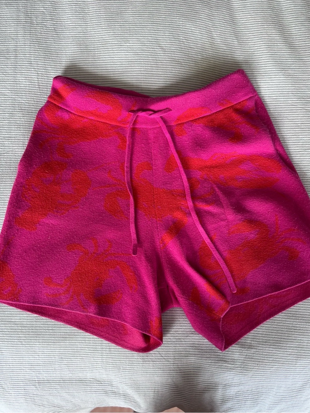 MAVRANS Crab Knit Shorts Pink & Red - Size S